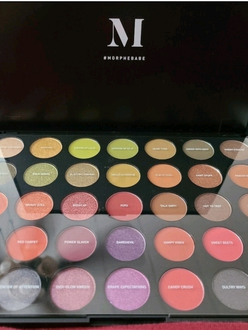 Morphe "Boss Mode"  Color-Rich Eyeshadow Palette — Greens, Pinks, Purples, Golds